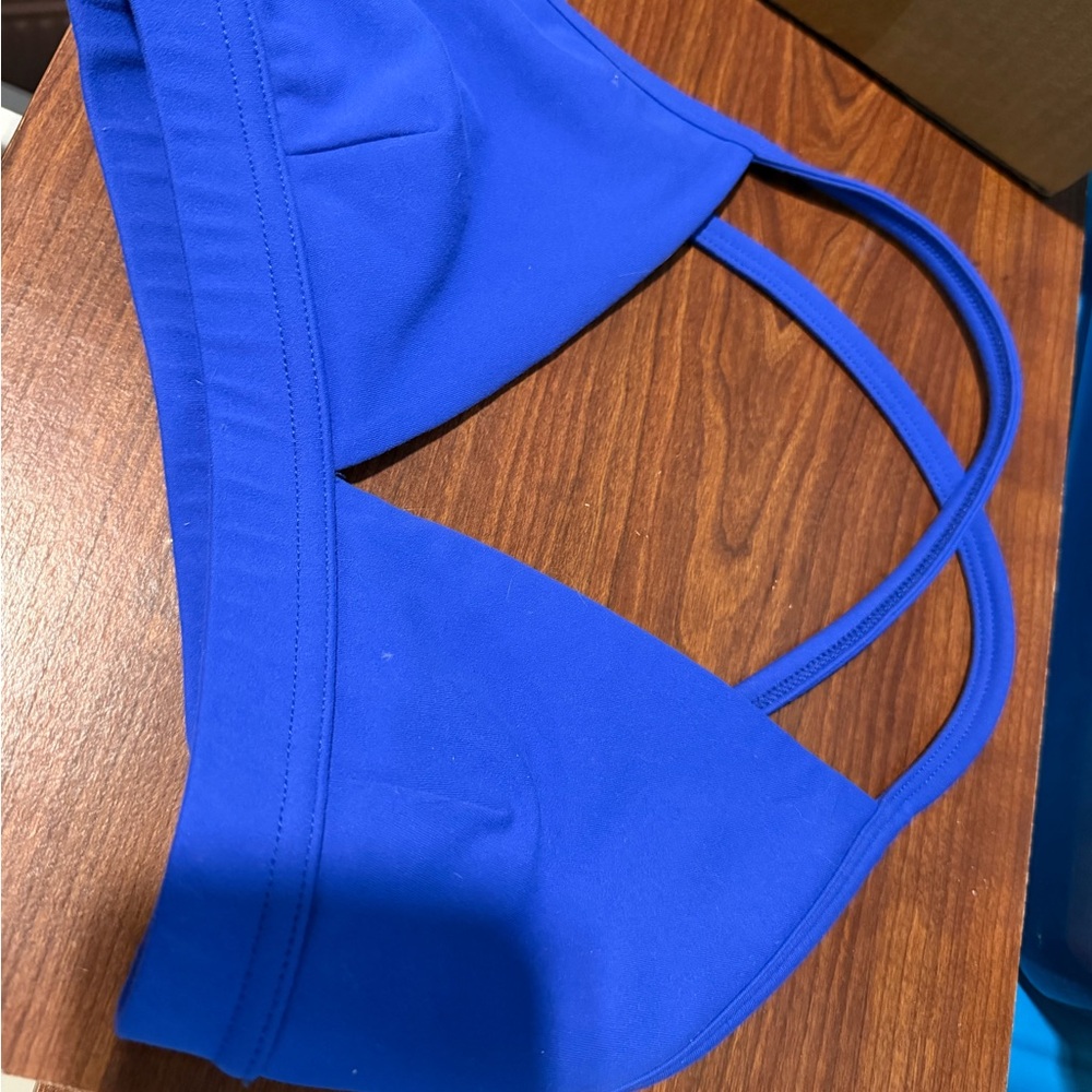 437 sports bra blue